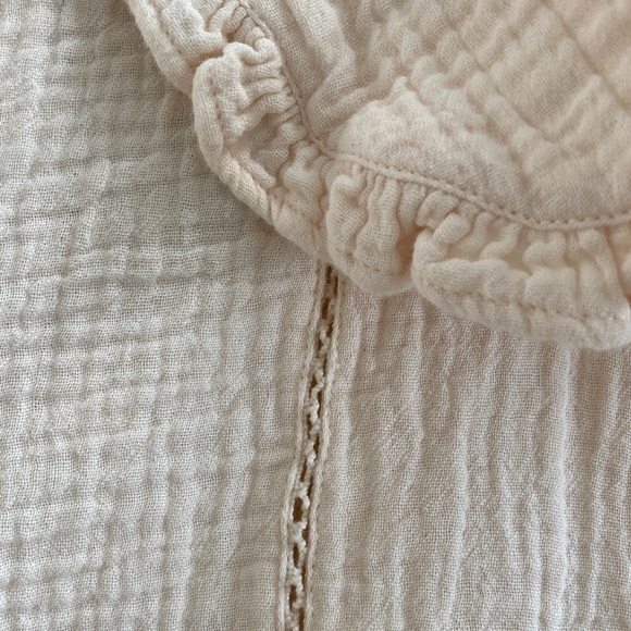 The Odell’s Savannah top in cream - Picture 3 of 8